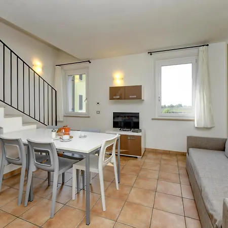 Fontanelle Aparthotel *