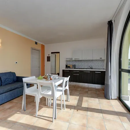 Fontanelle Aparthotel 4*