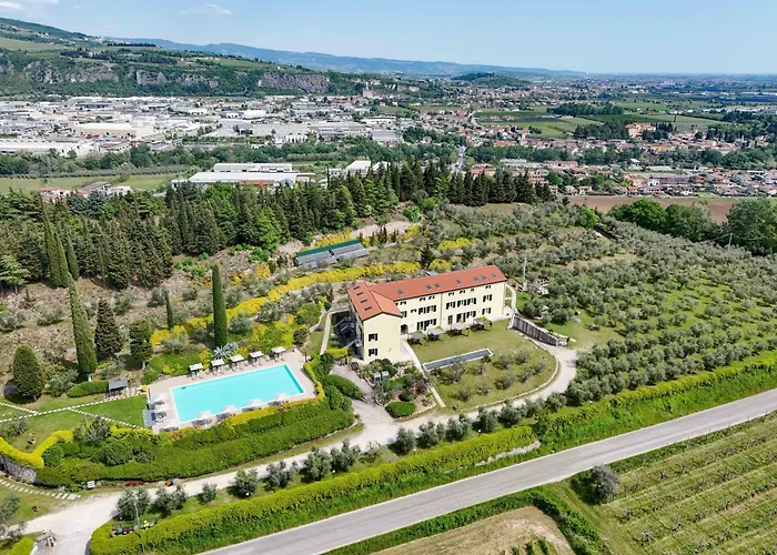 Appart hôtel Fontanelle 4*