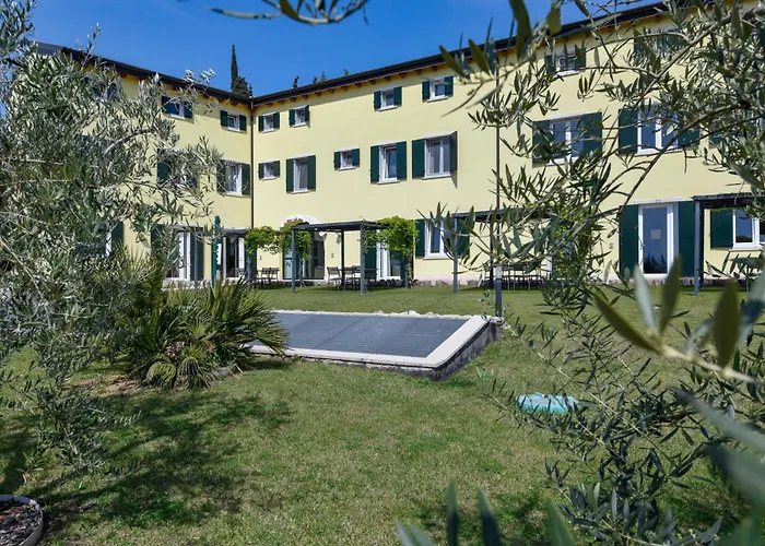 Appart hôtel Fontanelle Cavaion Veronese